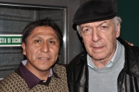 Da sinistra: Jorge de la Cruz, della segreteria organizzativa del Festival, con Daniel Viglietti